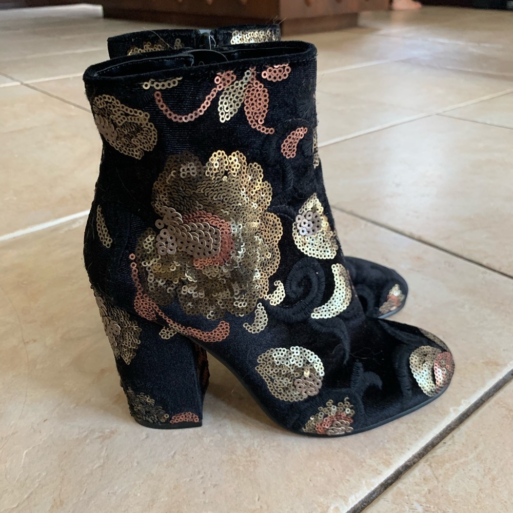 Aldo sequin and velour black boots